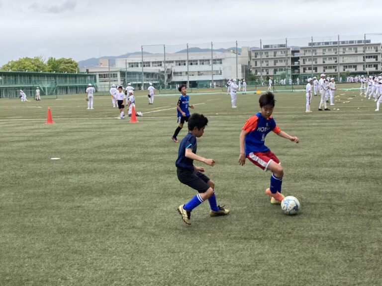 今日のトレーニングの様子 報徳学園中学校サッカー部 今日のトレーニングの様子 報徳学園中学校サッカー部